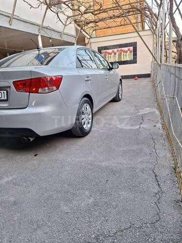 Kia Cerato 2010, 193,121 km - 2.0 l - Ucar