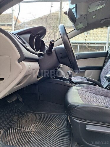 Kia Cerato 2010, 193,121 km - 2.0 l - Ucar