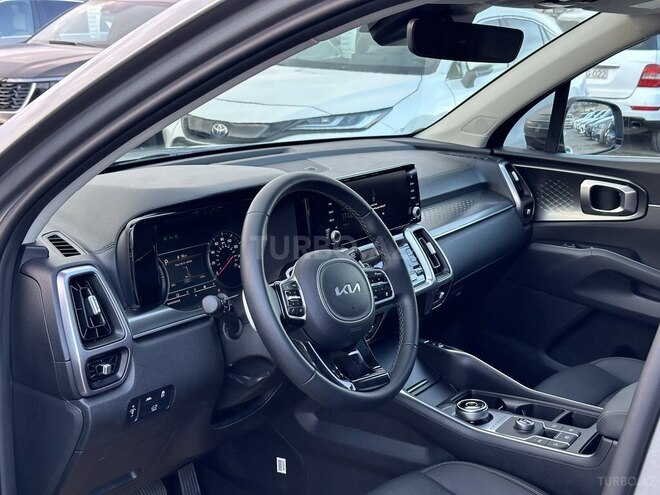 Kia Sorento-12
