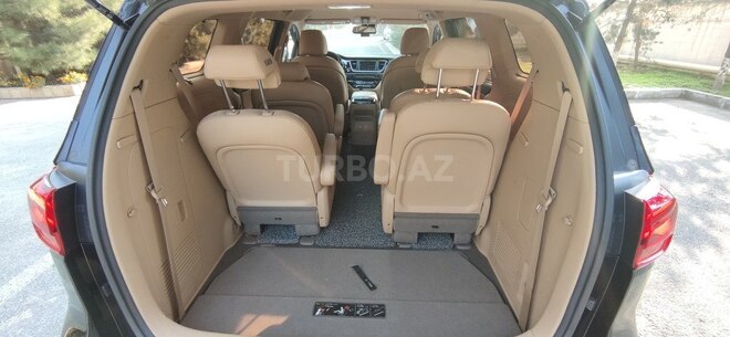 Kia Carnival 2019, 168,000 km - 2.2 l - Bakı