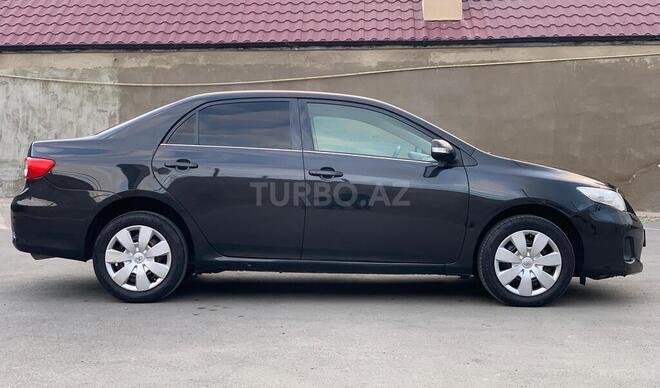 Toyota Corolla 2013, 281,000 km - 1.6 l - Bakı