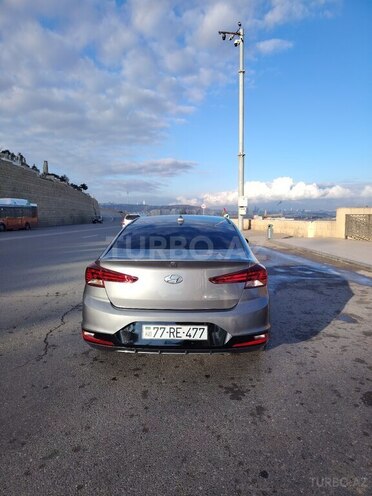 Hyundai Elantra 2019, 132,000 km - 2.0 l - Bakı