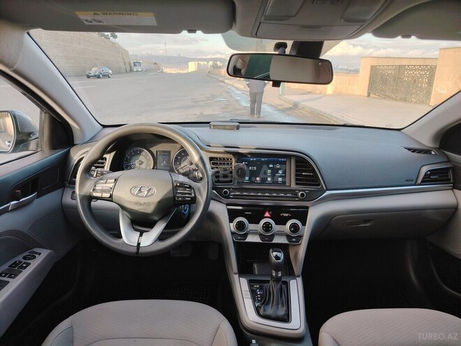 Hyundai Elantra 2019, 132,000 km - 2.0 l - Bakı
