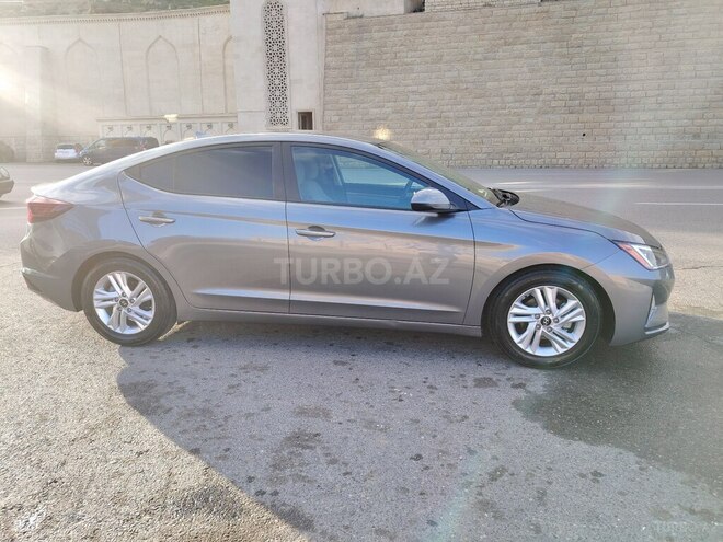 Hyundai Elantra 2019, 132,000 km - 2.0 l - Bakı