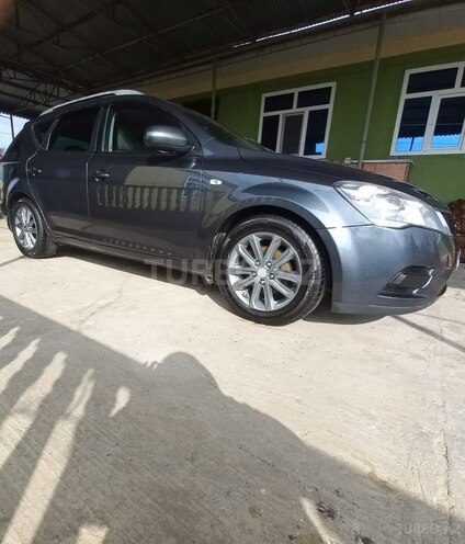 Kia Ceed 2010, 387,000 km - 1.6 l - Biləsuvar