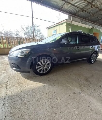 Kia Ceed 2010, 387,000 km - 1.6 l - Biləsuvar