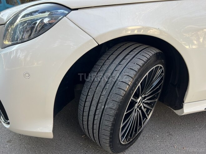 Mercedes E 350 2010, 235,000 km - 3.5 л - Mingəçevir
