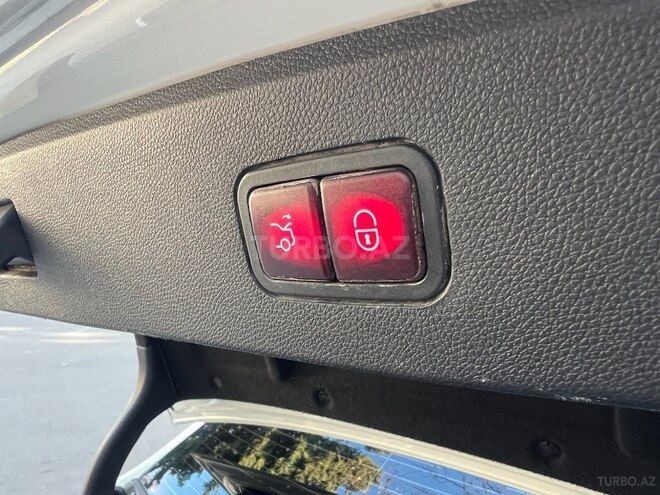 Mercedes E 350 2010, 235,000 km - 3.5 л - Mingəçevir