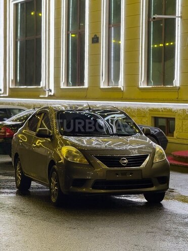 Nissan Sunny 2012, 128,000 km - 1.2 l - Bakı