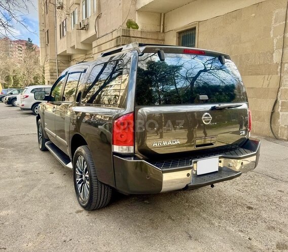 Nissan Armada 2006, 109,000 km - 5.6 l - Bakı