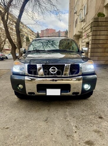 Nissan Armada 2006, 109,000 km - 5.6 l - Bakı