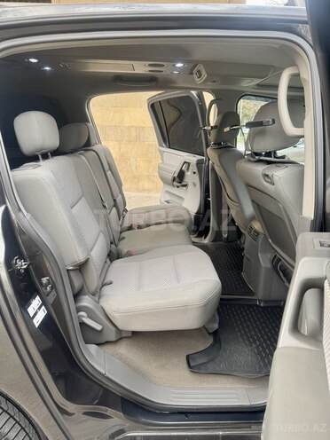 Nissan Armada 2006, 109,000 km - 5.6 l - Bakı