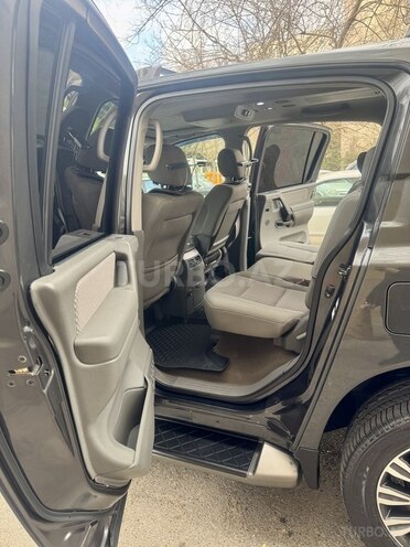 Nissan Armada 2006, 109,000 km - 5.6 l - Bakı