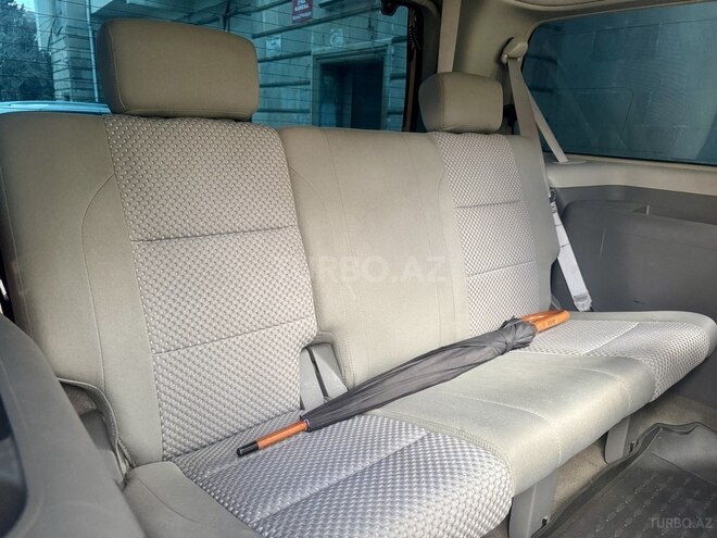 Nissan Armada 2006, 109,000 km - 5.6 l - Bakı