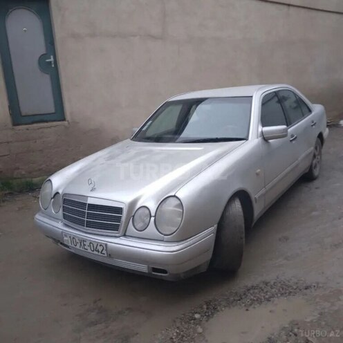 Mercedes E 230 1996, 394,500 km - 2.3 l - İmişli