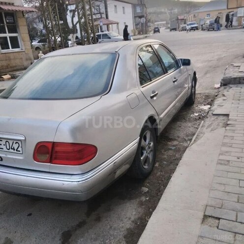 Mercedes E 230 1996, 394,500 km - 2.3 l - İmişli