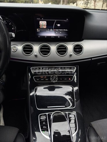 Mercedes E 220 2016, 245,000 km - 2.0 l - Bakı