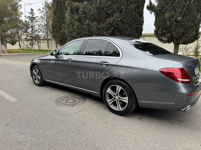 Mercedes E 220 2016, 245,000 km - 2.0 l - Bakı