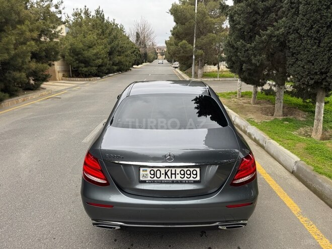 Mercedes E 220 2016, 245,000 km - 2.0 l - Bakı