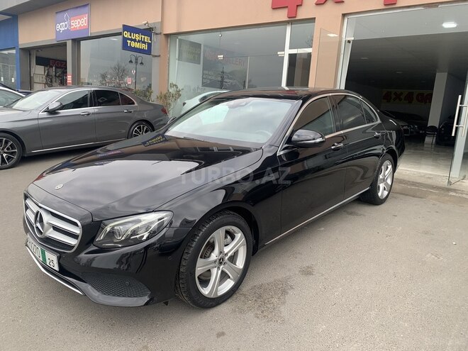 Mercedes E 220 d 2018, 123,000 km - 2.0 l - Bakı