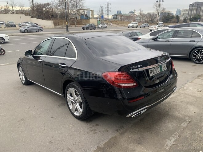 Mercedes E 220 d 2018, 123,000 km - 2.0 l - Bakı