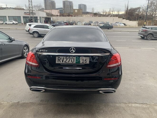 Mercedes E 220 d 2018, 123,000 km - 2.0 l - Bakı
