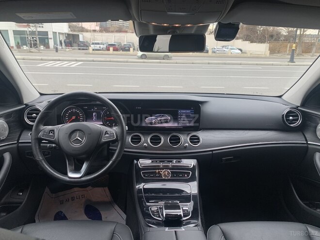 Mercedes E 220 d 2018, 123,000 km - 2.0 l - Bakı