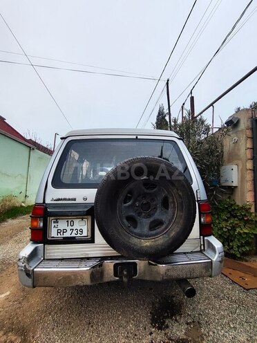 Mitsubishi Pajero 1993, 255,500 km - 2.8 л - Bakı