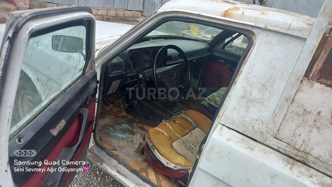 GAZ 24-10 1986, 999,999 km - 2.5 l - Tərtər