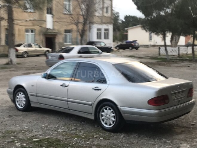 Mercedes E 200 1998, 305,345 km - 2.0 l - Sumqayıt