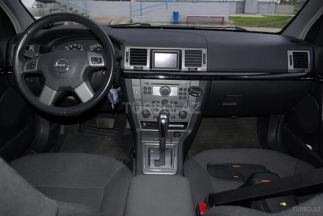Opel Signum 2003, 341,300 km - 2.2 l - Horadiz