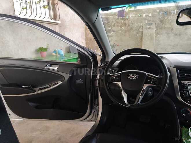 Hyundai Accent 2011, 180,000 km - 1.6 l - Bakı