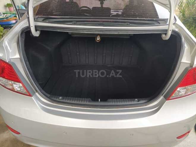 Hyundai Accent 2011, 180,000 km - 1.6 l - Bakı
