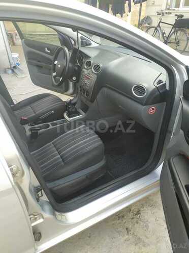 Ford Focus 2008, 275,000 km - 1.6 l - Gəncə