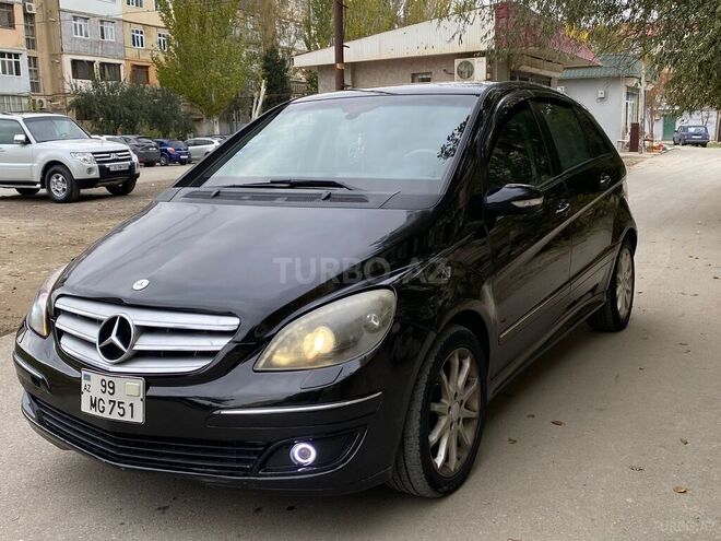 Mercedes B 170 2008, 178,800 km - 1.7 l - Sumqayıt