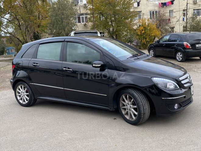 Mercedes B 170 2008, 178,800 km - 1.7 l - Sumqayıt