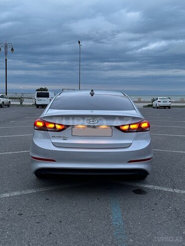 Hyundai Elantra 2016, 140,000 km - 2.0 l - Bakı