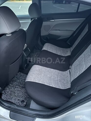 Hyundai Elantra 2016, 140,000 km - 2.0 l - Bakı