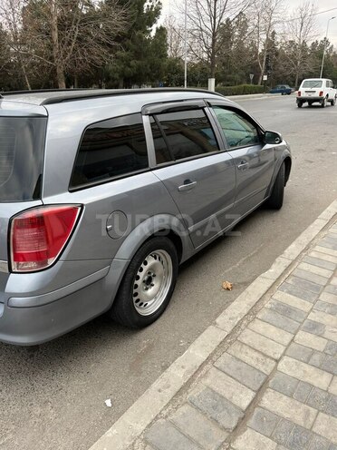 Opel Astra 2005, 328,000 km - 1.4 l - Bərdə
