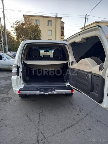 Mitsubishi Pajero 2013, 165,000 km - 3.0 l - Gəncə