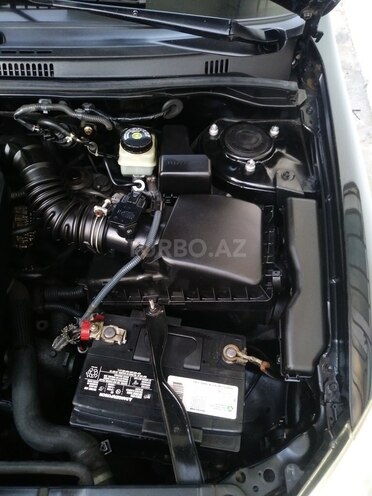 Toyota Corolla 2006, 323,000 km - 1.4 l - Bakı