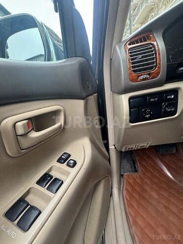 Toyota Land Cruiser 2005, 407,000 km - 4.2 l - Bakı