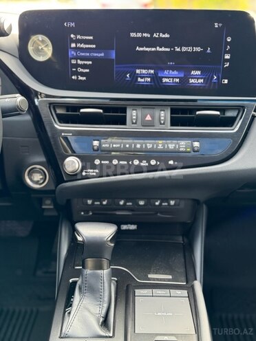 Lexus ES 250 2022, 10,500 km - 2.5 л - Bakı