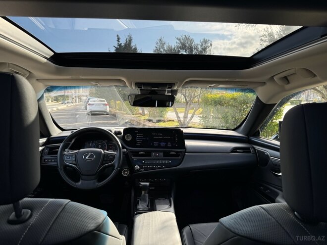 Lexus ES 250 2022, 10,500 km - 2.5 л - Bakı