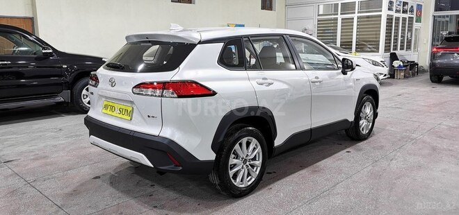 Toyota Corolla Cross-12