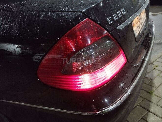 Mercedes E 220 d 2008, 297,000 km - 2.2 l - Bakı