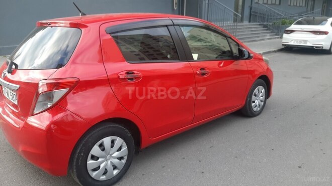 Toyota Vitz 2012, 99,000 km - 1.3 l - Bakı