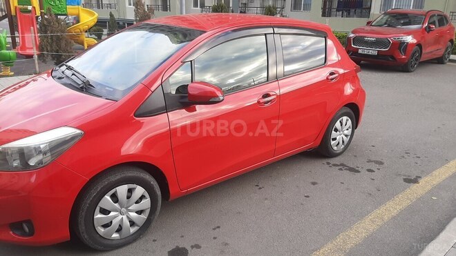 Toyota Vitz 2012, 99,000 km - 1.3 l - Bakı