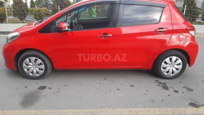 Toyota Vitz 2012, 99,000 km - 1.3 l - Bakı