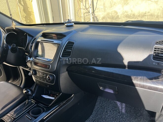 Kia Sorento-5